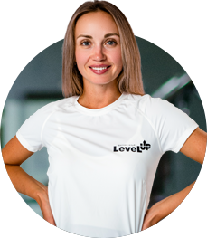 Ксения Овчинникова - Тренер тренажерного зала